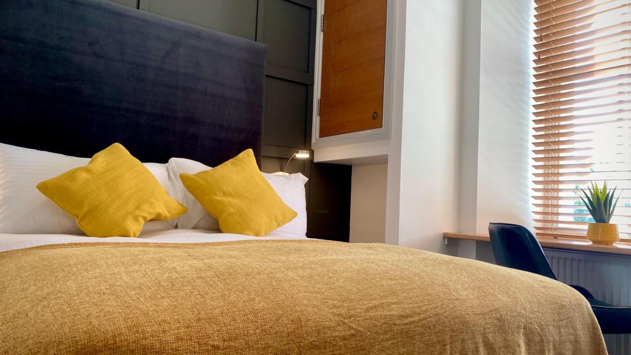 Siberia Bar & Hotel Αμπερντήν Εξωτερικό φωτογραφία