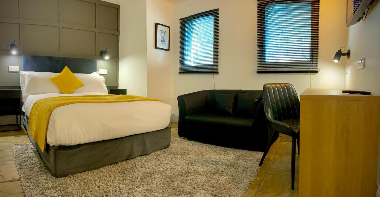 Siberia Bar & Hotel Αμπερντήν Εξωτερικό φωτογραφία