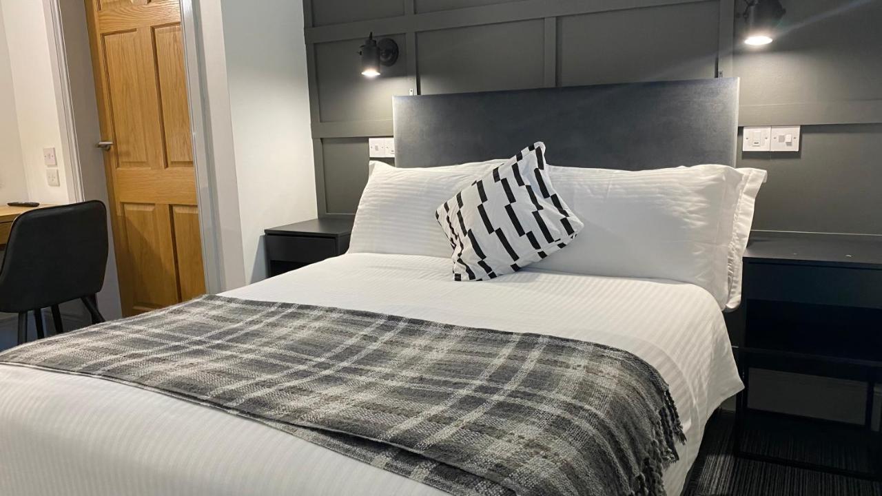 Siberia Bar & Hotel Αμπερντήν Εξωτερικό φωτογραφία